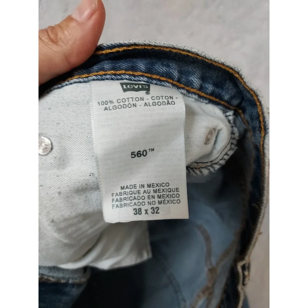 Levis item fair